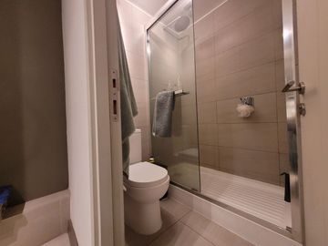 Venta dpto Dúplex 1D+2B+EST+BOD  Holanda /Metro Chile España / Gran ubicación en Ñuñoa