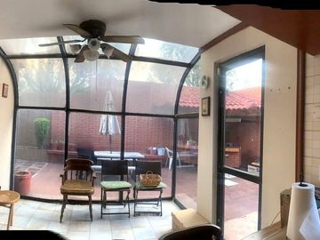 CASA EN VENTA CON SEGURIDAD EN CIUDAD SATÉLITE, NAUCALPAN DE JUÁREZ