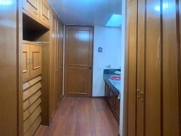 CASA EN VENTA CON SEGURIDAD EN CIUDAD SATÉLITE, NAUCALPAN DE JUÁREZ
