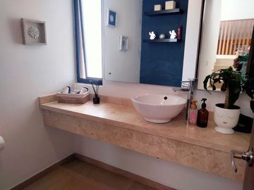 CASA EN VENTA EN GRAN CAPRICHO CUMBRES DEL LAGO JURIQUILLA QUERETARO