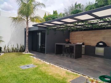 CASA EN VENTA EN GRAN CAPRICHO CUMBRES DEL LAGO JURIQUILLA QUERETARO