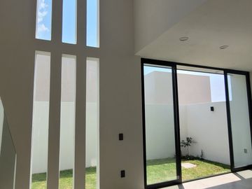VENTA DE CASA EN BOSQUE REAL TLAJOMULCO DE ZUÑIGA.