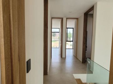 VENTA DE CASA EN BOSQUE REAL TLAJOMULCO DE ZUÑIGA.