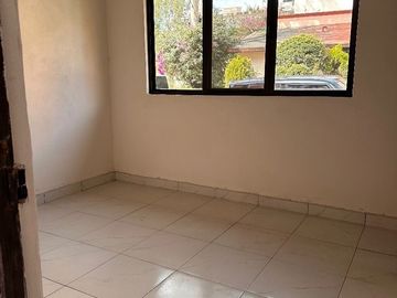 VENDO CASA LAGO DE GUADALUPE