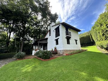 Hermosa Propiedad en Valle de Bravo, Estado de México