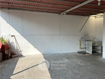 Casa con renta en venta, barrio Villa Juanita, Villamaria