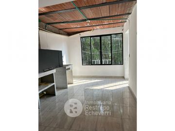 Casa con renta en venta, barrio Villa Juanita, Villamaria
