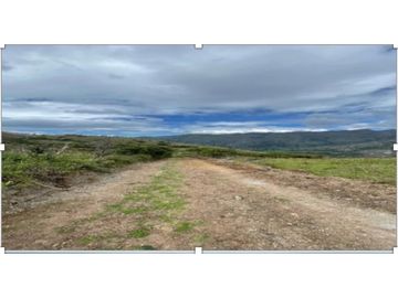 Loja ,parroquia Taquil Terreno en Venta, 5441 Esquinero