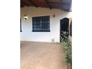 VENTA CASA BRISAS DEL GOLF 3REC LB