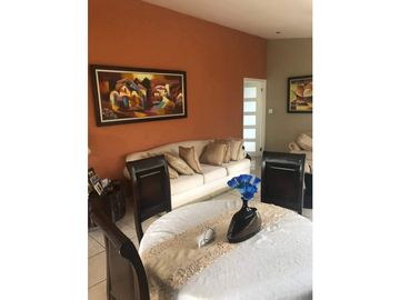 VENTA CASA BRISAS DEL GOLF 3REC LB
