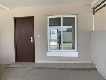 VENTA CASA TOWN HOME VILLASUR COSTA SUR JUAN DAZ
