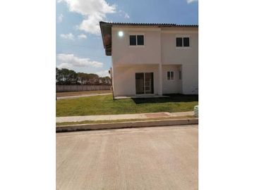 VENTA CASA TOWN HOME VILLASUR COSTA SUR JUAN DAZ