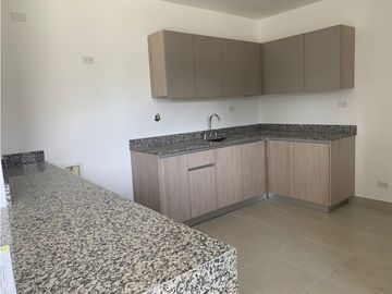 VENTA CASA TOWN HOME VILLASUR COSTA SUR JUAN DAZ