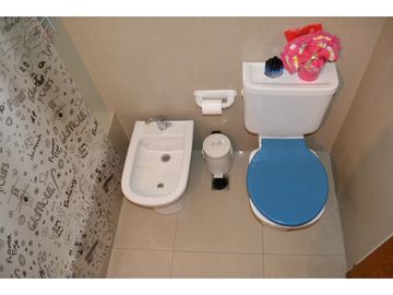 Duplex 3 ambientes con terraza y parrilla propia