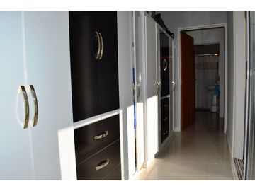 Duplex 3 ambientes con terraza y parrilla propia
