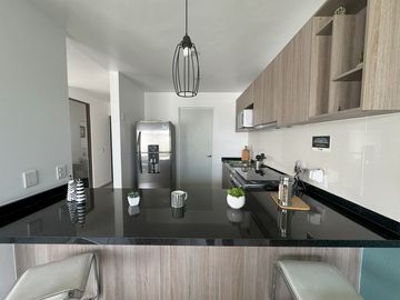 Casa nueva en venta  por Vialidad López Portillo, fraccionamiento residencial cerca del aeropuerto de Toluca, parque Toluca 2000 y Plaza Santin.