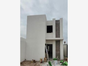 CASA EN VENTA FRACC. FIDEL VELÁZQUEZ EN GÓMEZ PALACIO, DURANGO