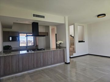 CASA EN VENTA EN FRACC. QUINTAS DEL PALMAR TORREÓN, COAHUILA