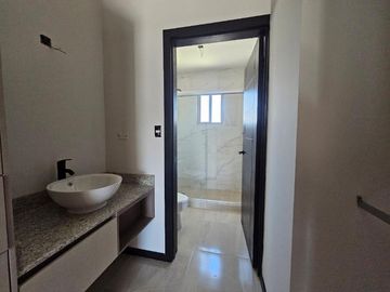 CASA EN VENTA EN QUINTAS DEL PALMAR, TORREÓN, COAHUILA.