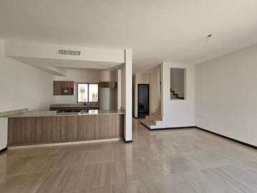 CASA EN VENTA EN QUINTAS DEL PALMAR, TORREÓN, COAHUILA.
