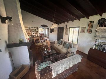 Chalet en venta en Castelar Sur