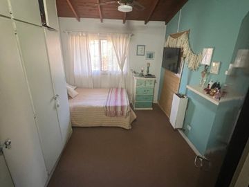 Chalet en venta en Castelar Sur