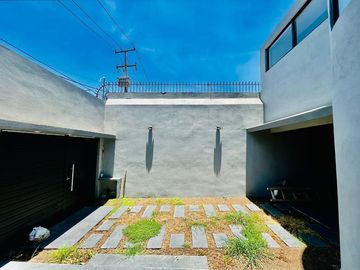 Casa Totalmente Remodelada en Venta en Tepeyac Insurgentes