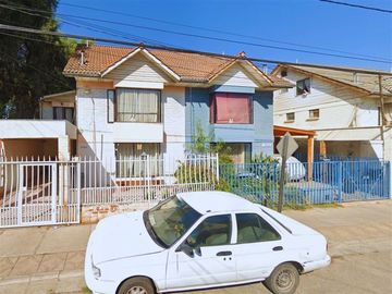 Casa en Venta en Ciudad Satélite / Camino a Melipilla