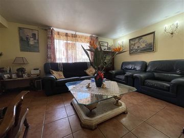Casa en Venta en Ciudad Satélite / Camino a Melipilla