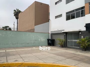 EXCELENTE TERRENO COMERCIAL EN VENT DOBLE FRENTE EN CORPAC SAN ISIDRO