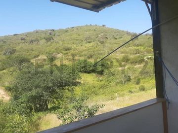 En venta casa rustica amoblada vista al mar en Puerto López