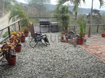 En venta casa rustica amoblada vista al mar en Puerto López