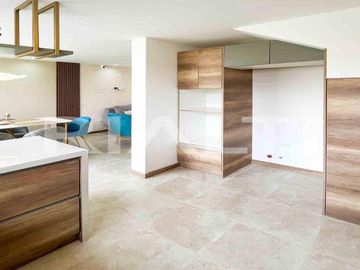 Calderon, Casa 3 Habitaciones con Terraza y Dos Parqueaderos