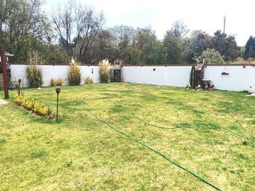 PLÁCIDA CASA DE CAMPO EN LERMA. VENTA