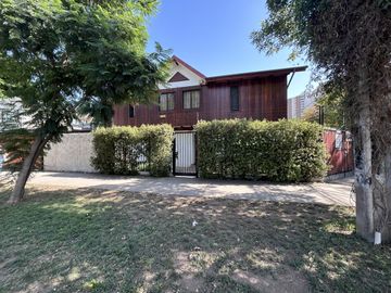Amplía Casa sector Rodrigo de Araya