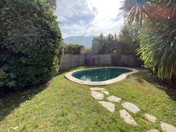 Exclusivo Cada condominio Huechuraba 5D4B, Piscina