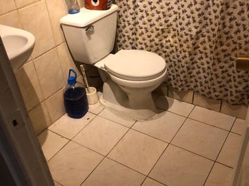 Casa esquina amplia y cómoda 3 dormitorios 2 baños