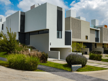 4 Casas en Venta en Paraje Casas de Autor, San Agustín, Tlajomulco