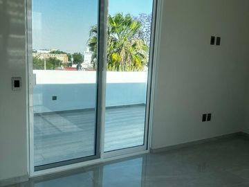 6 Casas en Preventa en Condominio Pop (Av. Patria y Volcán Popocatápetl)