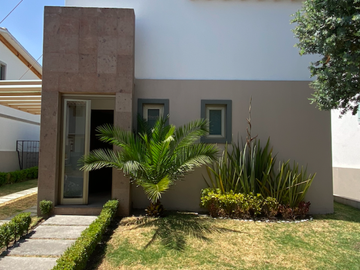 Casa tipo Loft en Venta Condado Del Valle