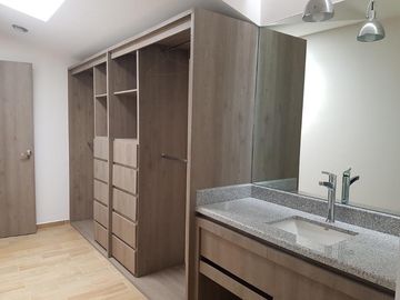 Casa tipo Loft en Venta Condado Del Valle