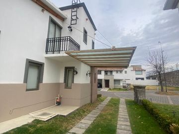 Casa tipo Loft en Venta Condado Del Valle