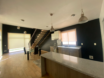 Casa tipo Loft en Venta Condado Del Valle