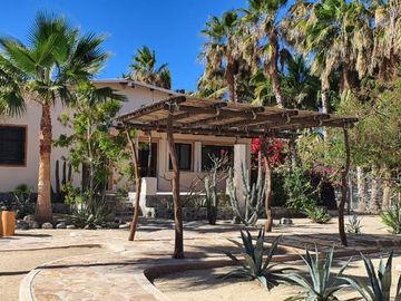 CASA METTA