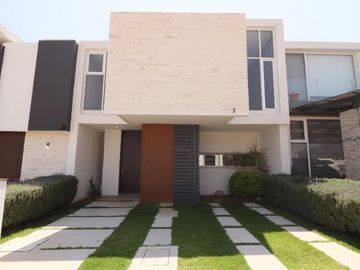 CASA NUEVA EN VENTA EN MORELIA, ZONA ALTOZANO.