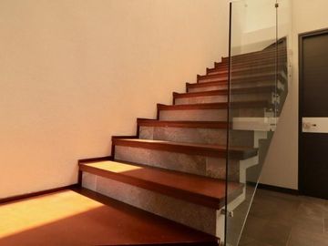 CASA NUEVA EN VENTA EN MORELIA, ZONA ALTOZANO.