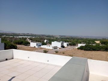 Estrena casa en El Encino Residencial
