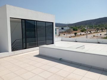 Estrena casa en El Encino Residencial