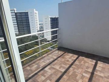 CASA EN RENTA EN HACIENDA DEL PARQUE
