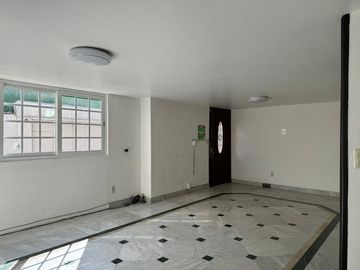 CASA EN VENTA EN SANTA MONICA